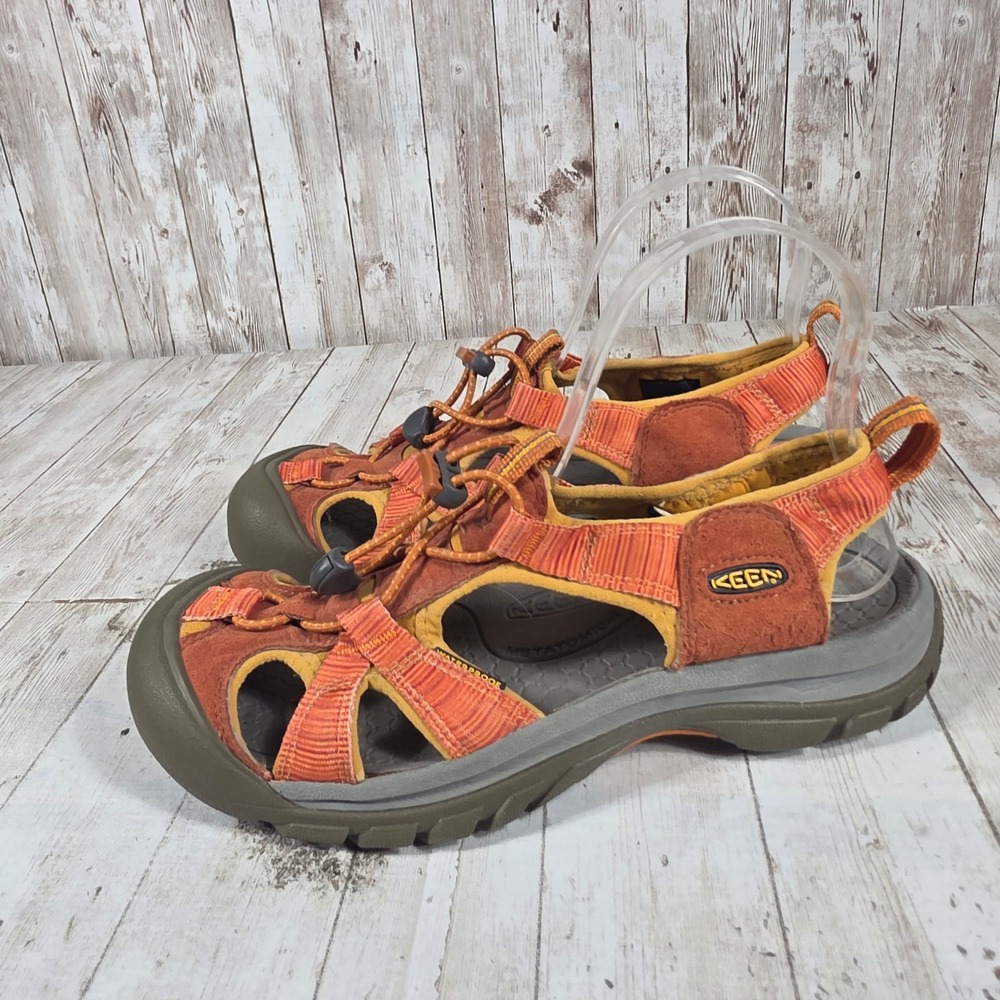Keen Newport H2 Womens 8 Orange Yellow Waterproof Hiking Sport Sandals 1004011 - Picture 4 of 8